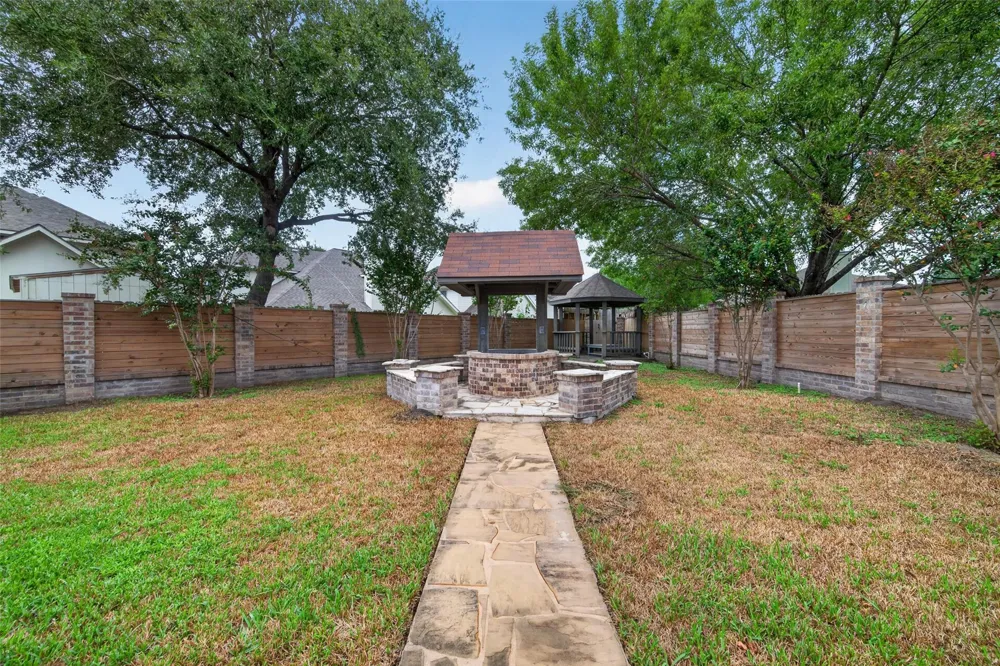 12039 Sweet Hall Lane Houston, TX 77067