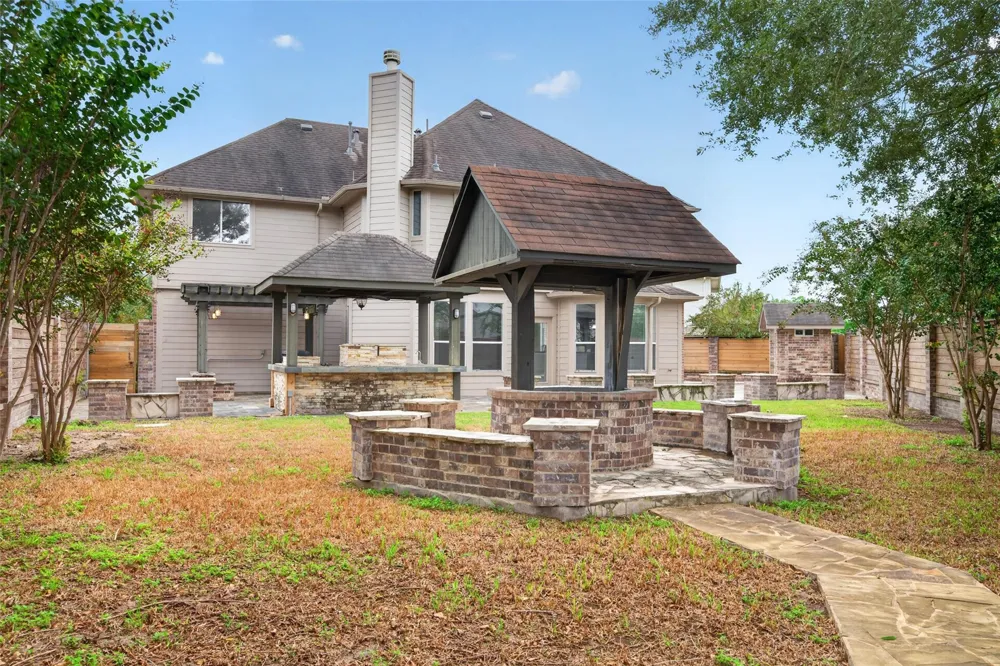 12039 Sweet Hall Lane Houston, TX 77067