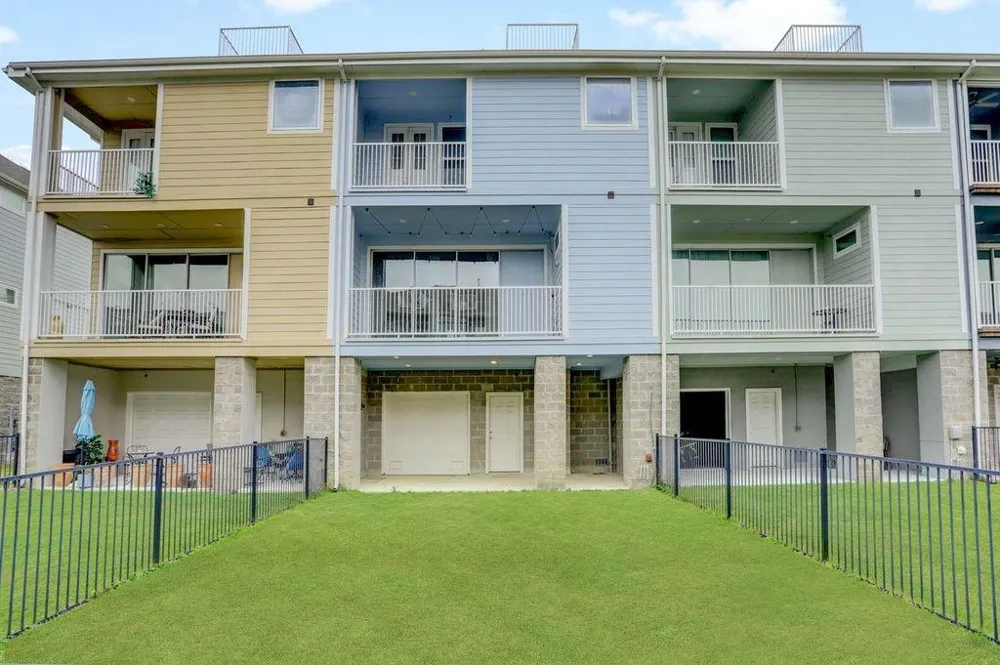 2714 Veranda Falls League City, TX 77573
