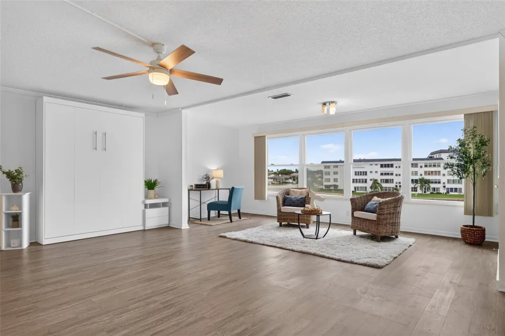 6025 SHORE BOULEVARD S #304 Gulfport, FL 33707