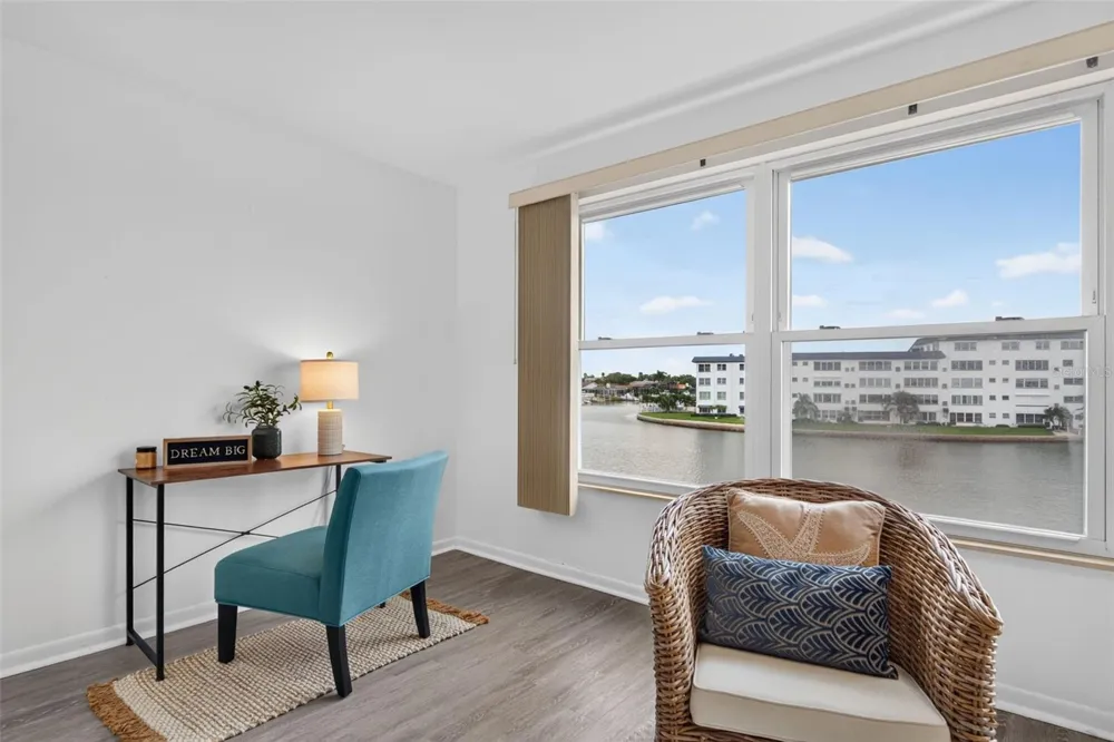 6025 SHORE BOULEVARD S #304 Gulfport, FL 33707