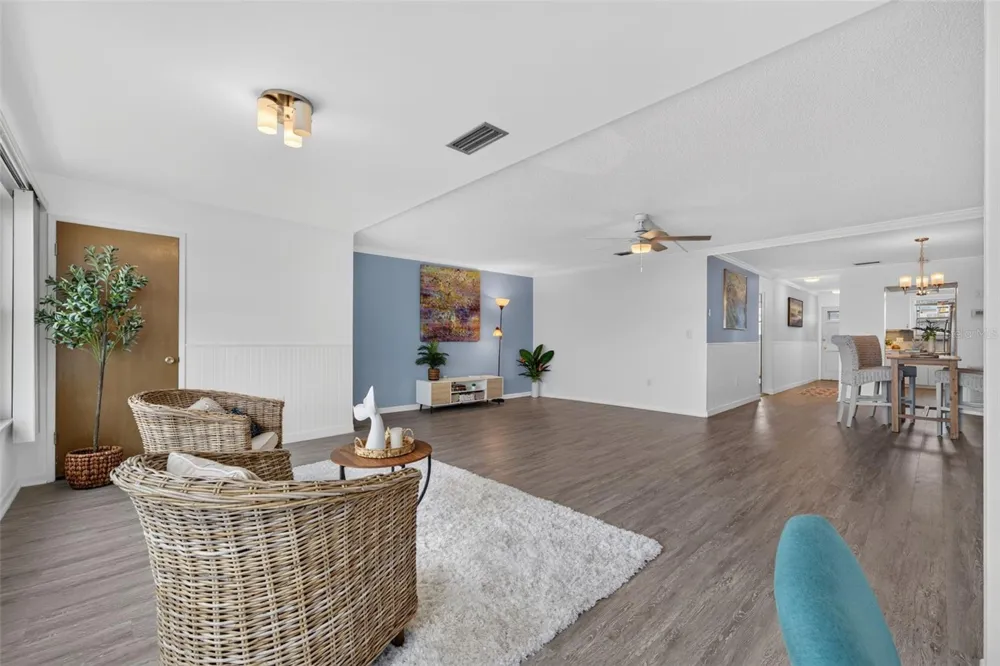 6025 SHORE BOULEVARD S #304 Gulfport, FL 33707