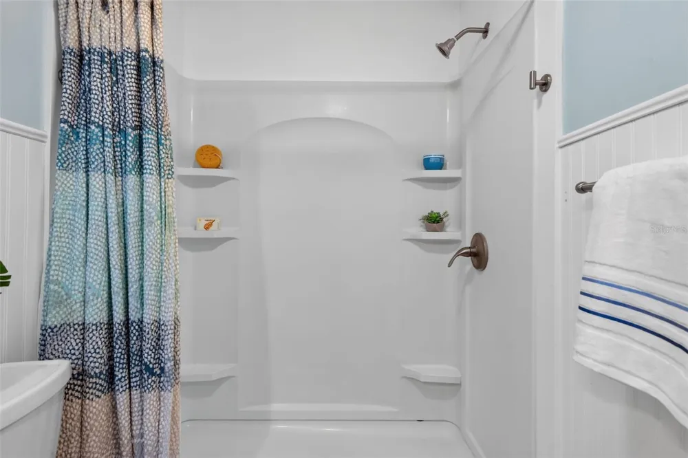 6025 SHORE BOULEVARD S #304 Gulfport, FL 33707
