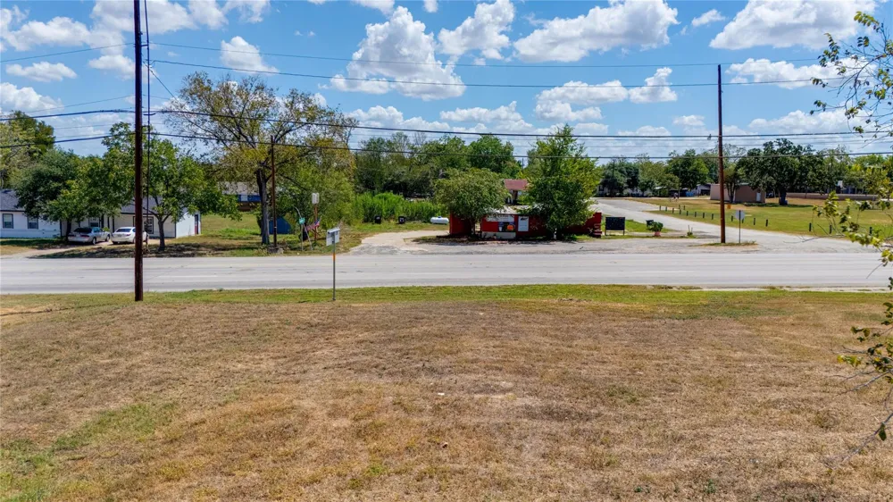 Lamar And North Magnolia Avenue Luling, TX 78648