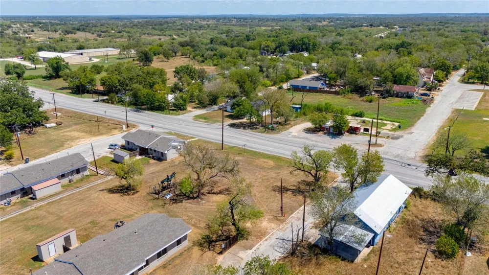 Lamar And North Magnolia Avenue Luling, TX 78648