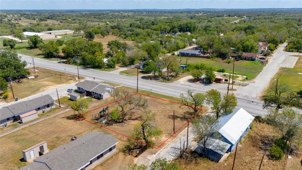 Lamar And North Magnolia Avenue Luling, TX 78648