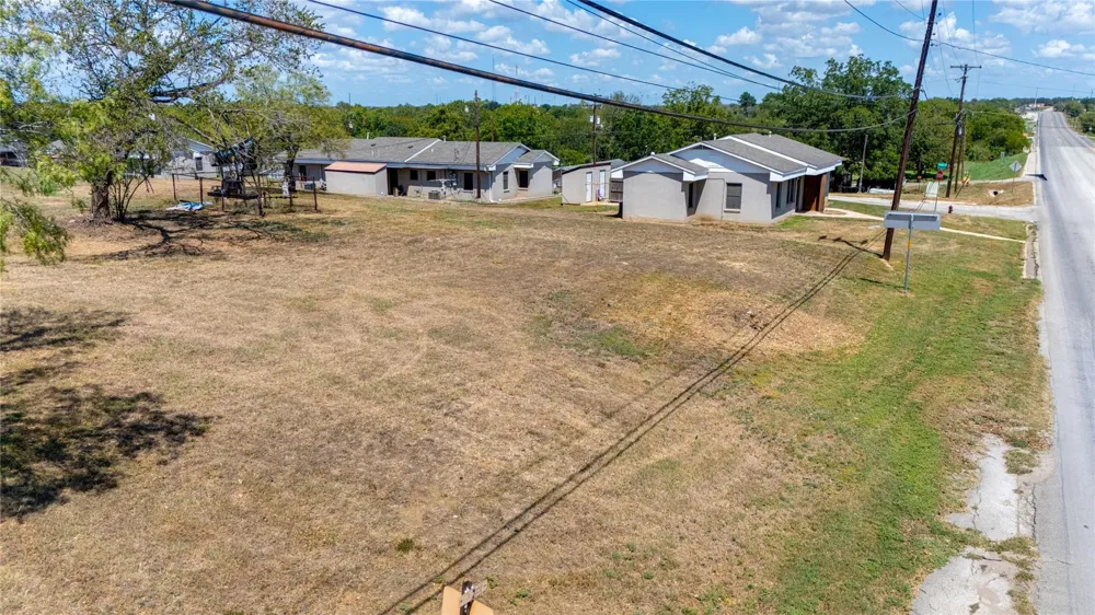 Lamar And North Magnolia Avenue Luling, TX 78648