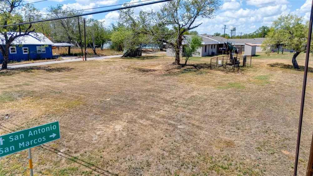 Lamar And North Magnolia Avenue Luling, TX 78648