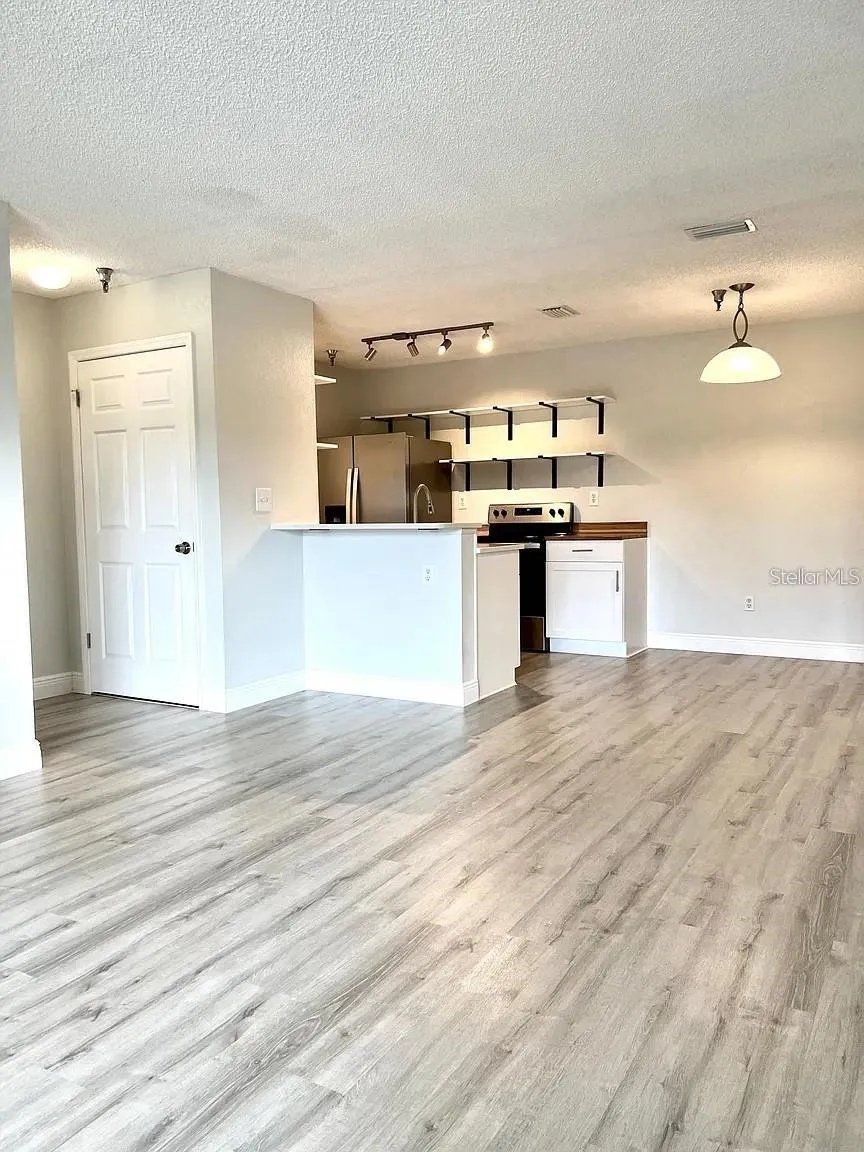10263 GANDY BOULEVARD #311 St Petersburg, FL 33702