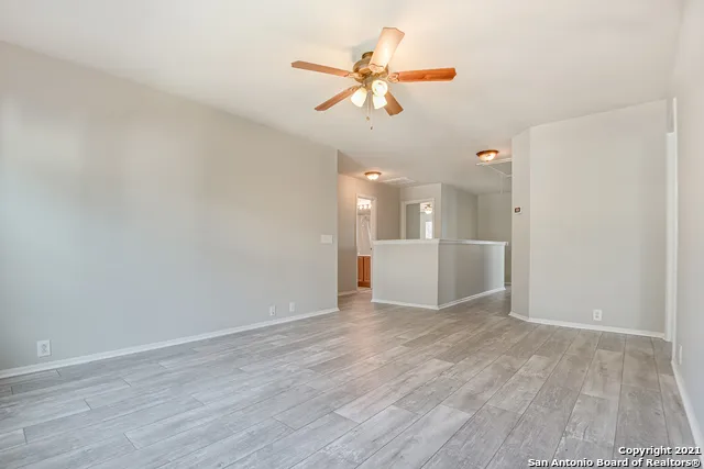 3735 SUMANTRA CLF San Antonio, TX 78261