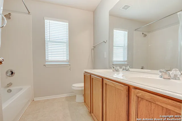 3735 SUMANTRA CLF San Antonio, TX 78261