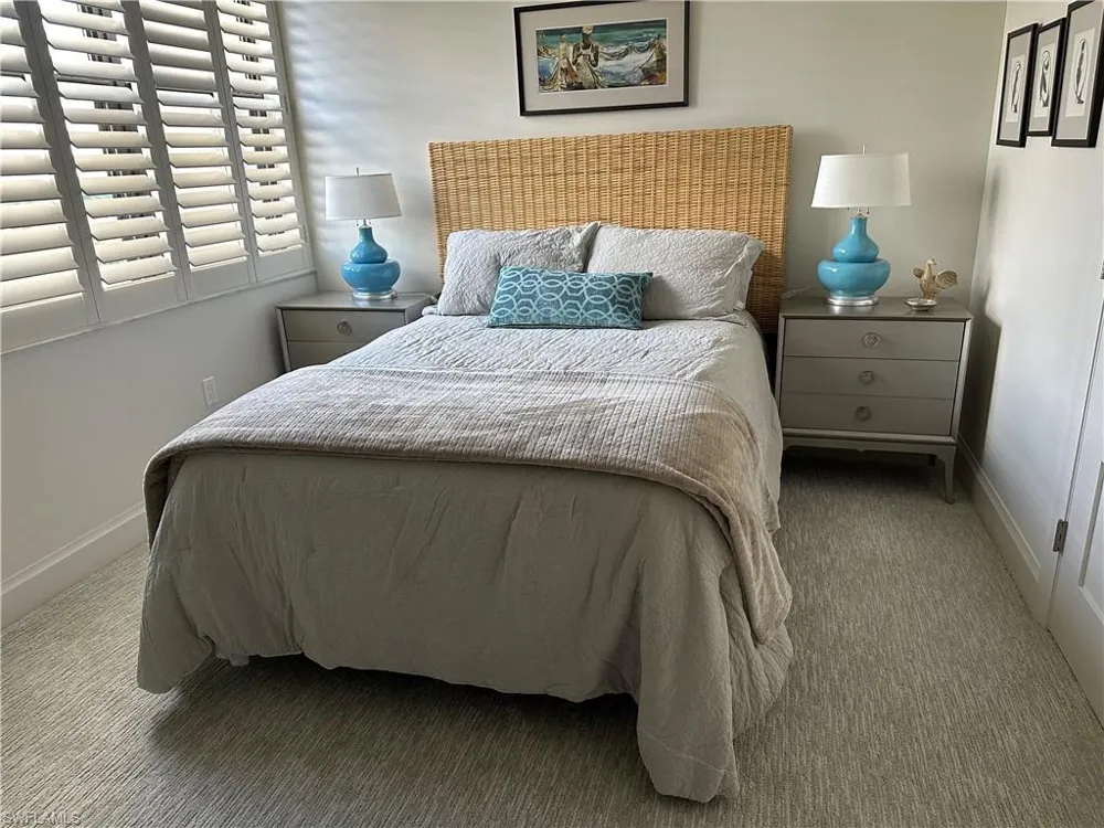 6585 Nicholas Boulevard #1105 Naples, FL 34108