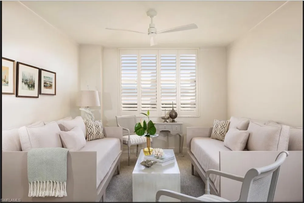 6585 Nicholas Boulevard #1105 Naples, FL 34108
