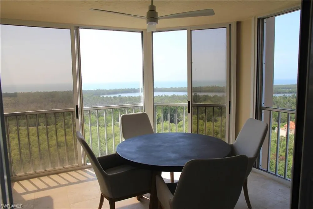 6585 Nicholas Boulevard #1105 Naples, FL 34108