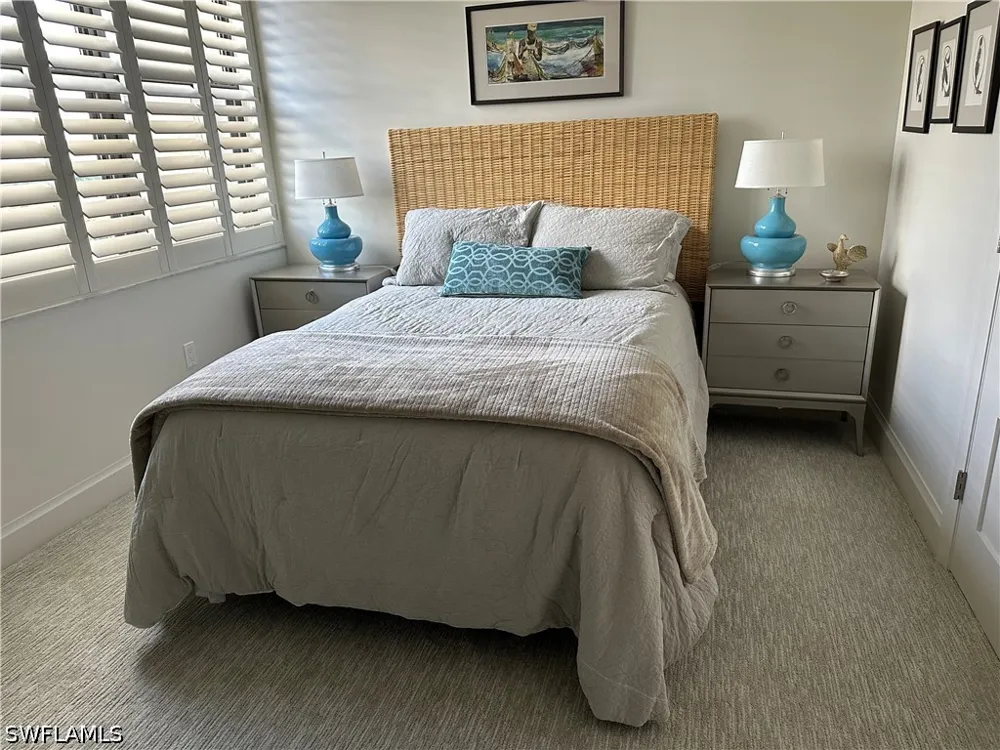 Nicholas Boulevard #1105 Naples, FL 34108