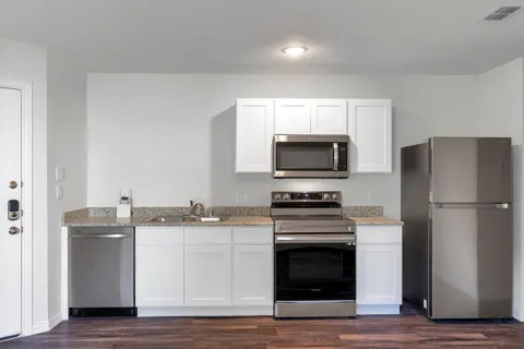 625 Whitworth Street #B