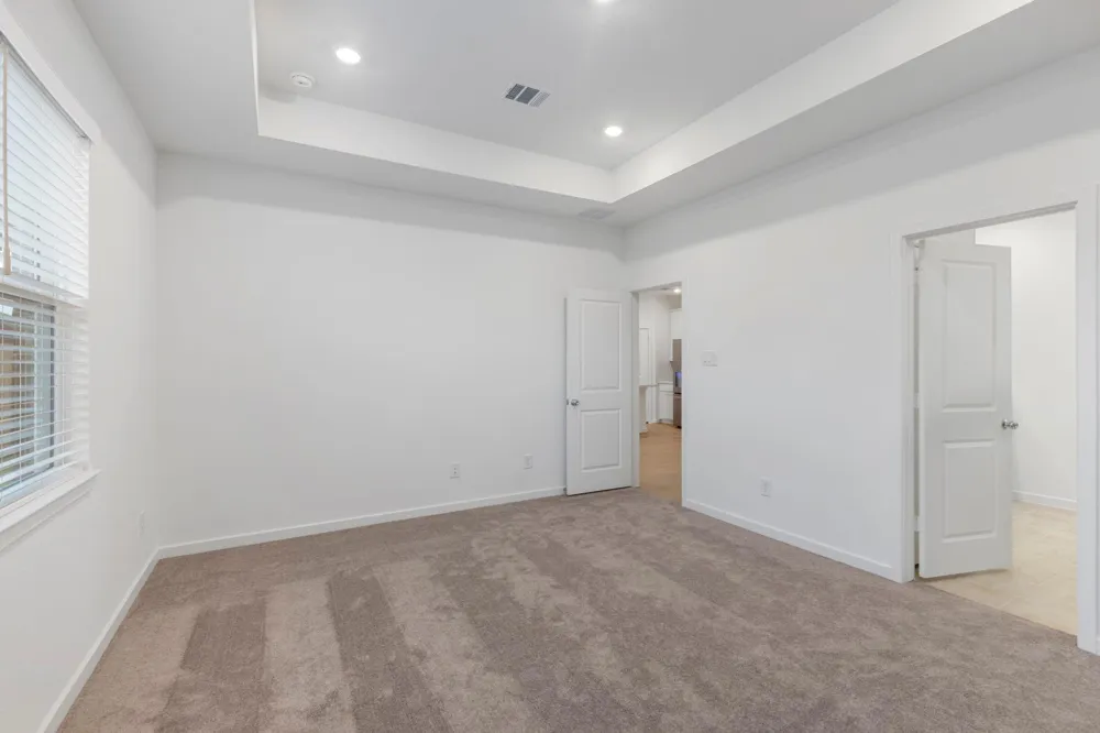 1203 Buffalo Run Tomball, TX 77375