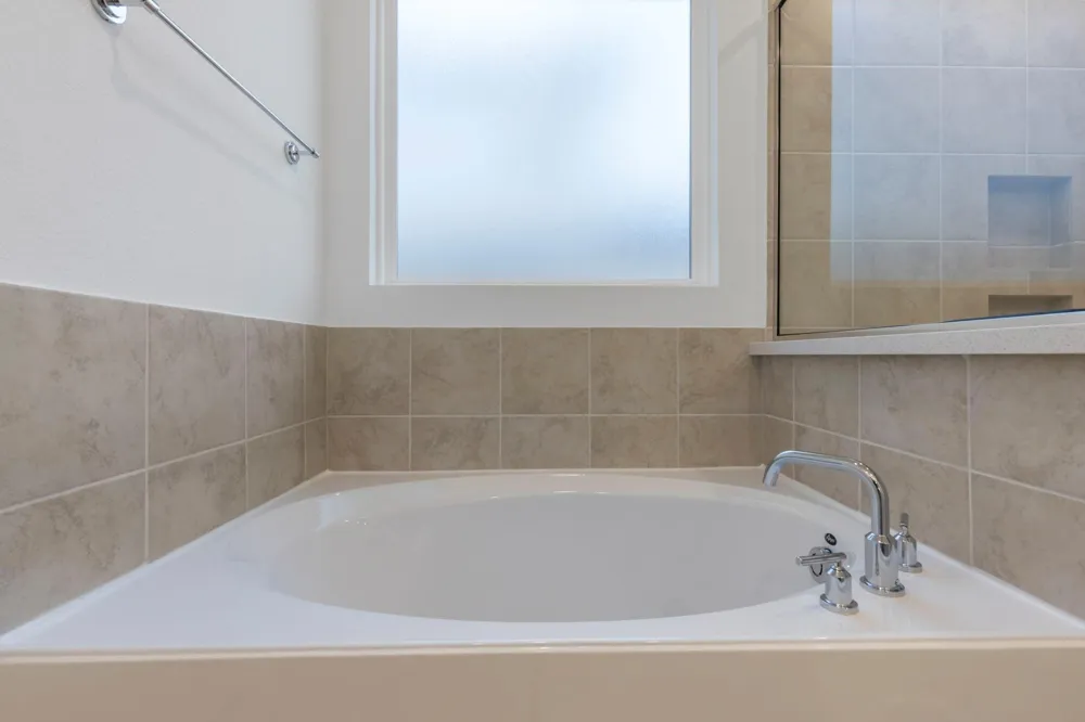 1203 Buffalo Run Tomball, TX 77375