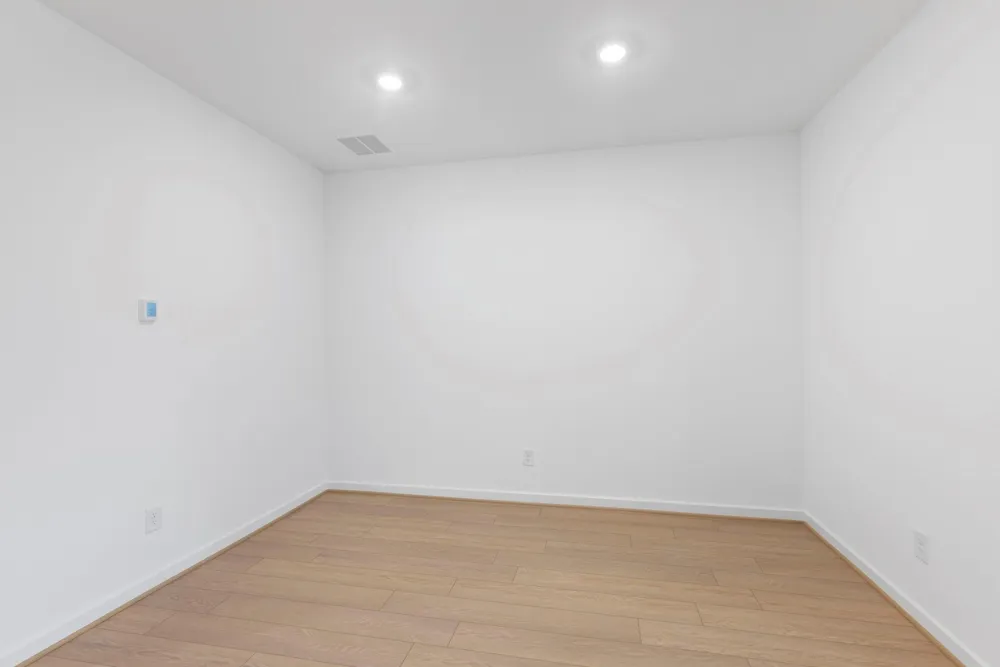 1203 Buffalo Run Tomball, TX 77375