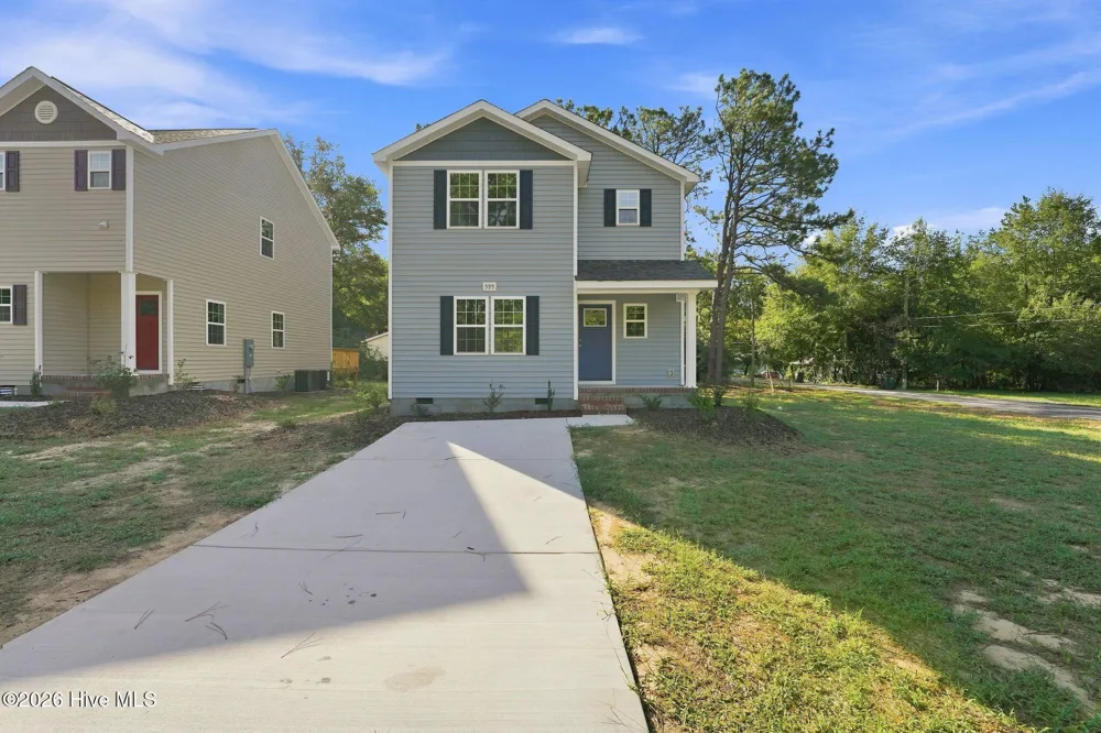 595 S Glover Street Southern Pines, NC 28387