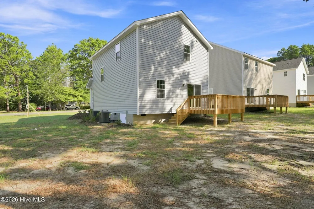 595 S Glover Street Southern Pines, NC 28387
