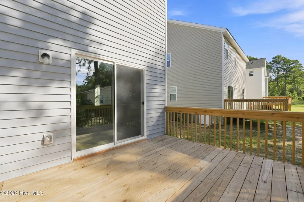595 S Glover Street Southern Pines, NC 28387