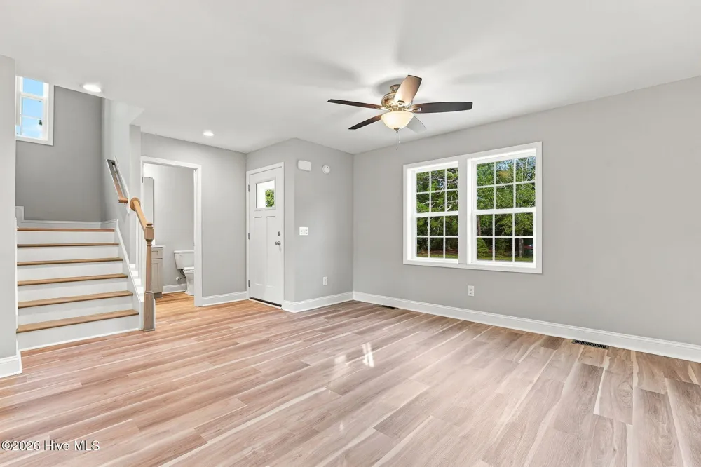 595 S Glover Street Southern Pines, NC 28387