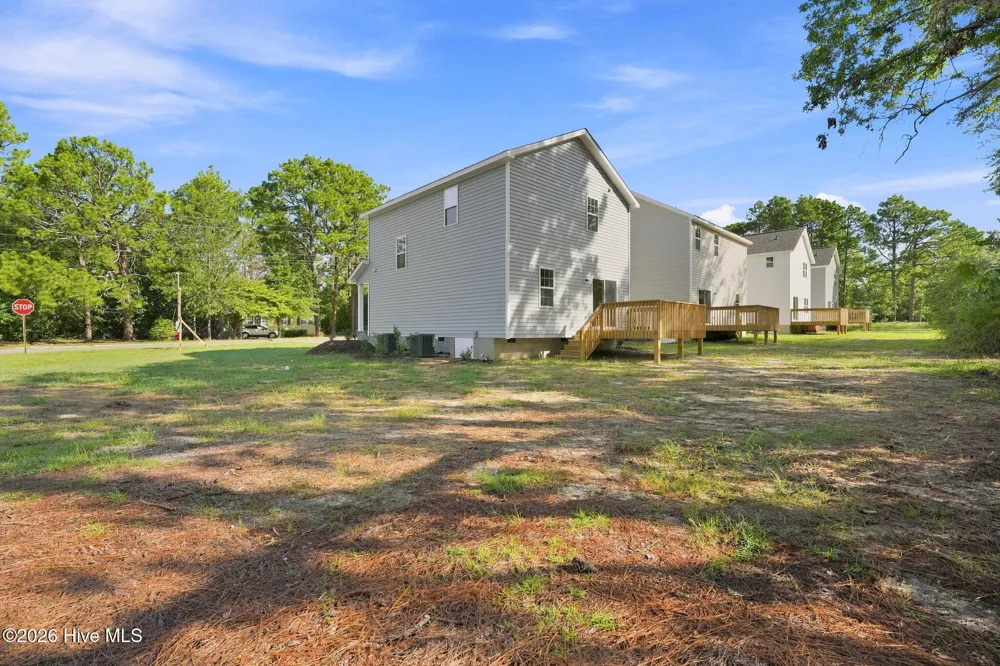 595 S Glover Street Southern Pines, NC 28387