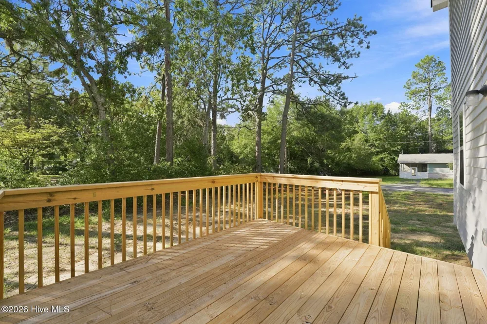 595 S Glover Street Southern Pines, NC 28387