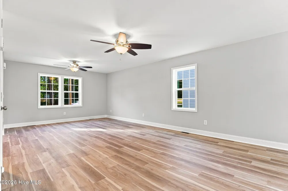 595 S Glover Street Southern Pines, NC 28387