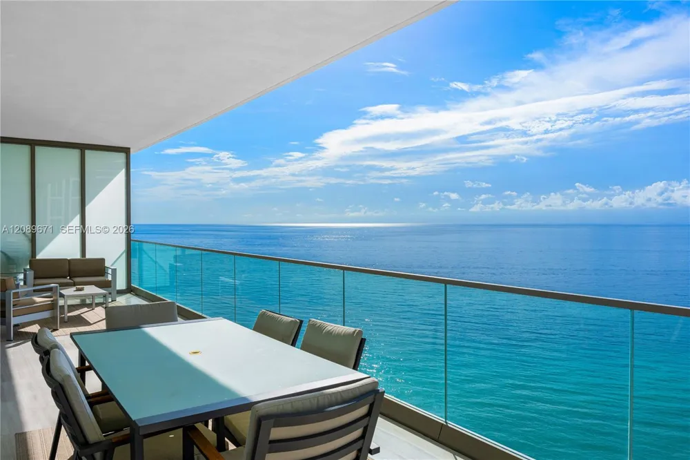 18975 Collins Ave #2203 Sunny Isles Beach, FL 33160