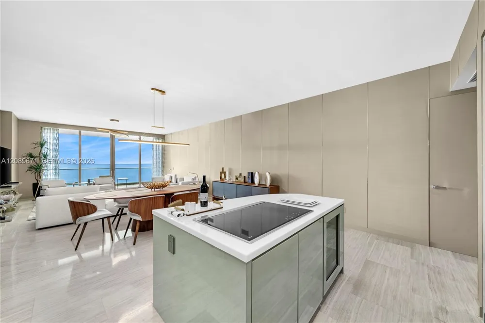 18975 Collins Ave #2203 Sunny Isles Beach, FL 33160