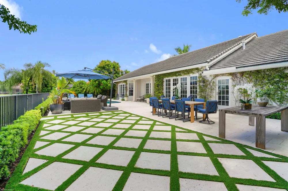 13199 Halifax Court Wellington, FL 33414