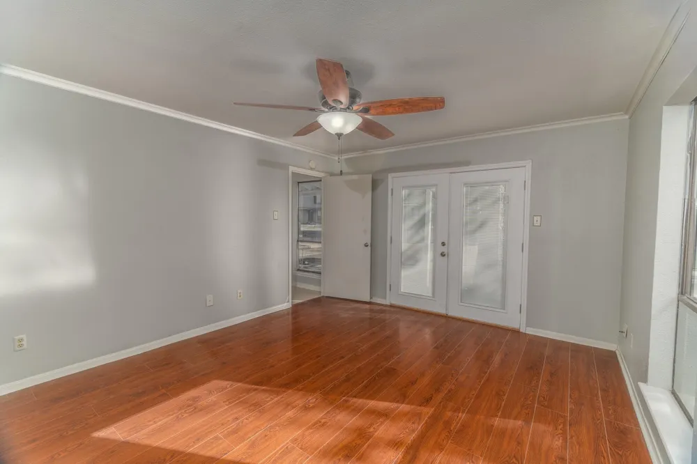 132 April Point Drive Conroe, TX 77356