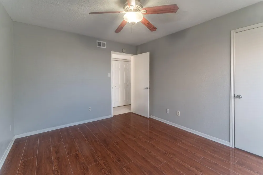 132 April Point Drive Conroe, TX 77356