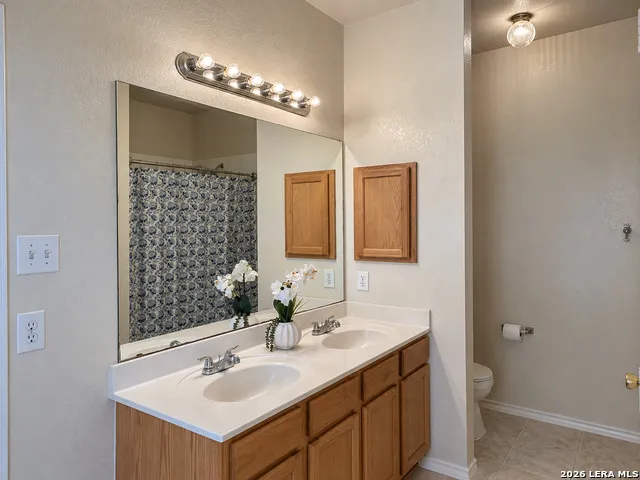 12719 Goldenrain Bay San Antonio, TX 78216