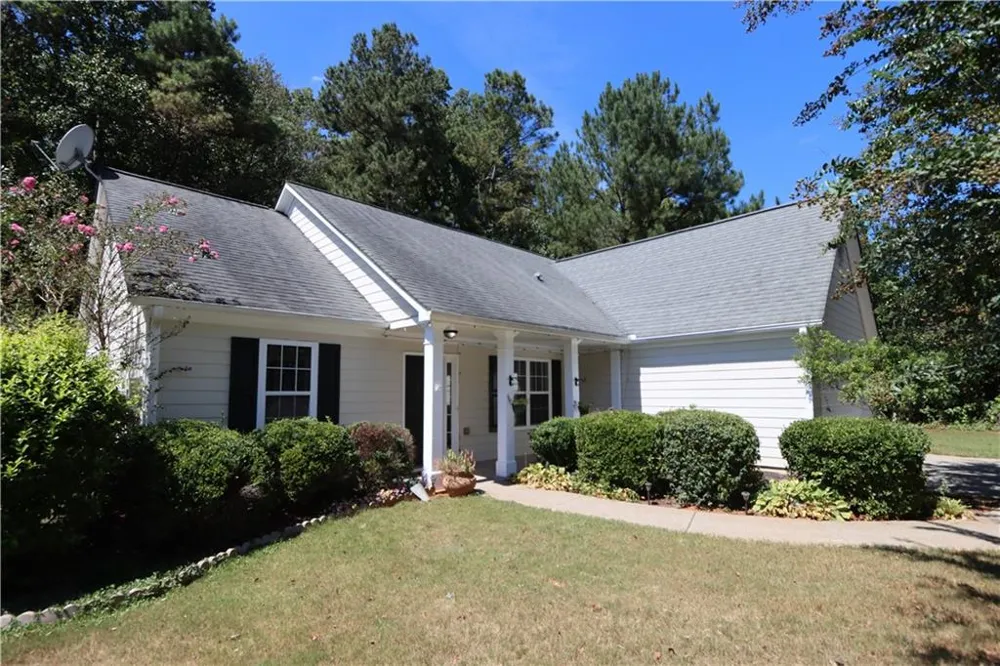 227 Westwind Drive Ball Ground, GA 30107