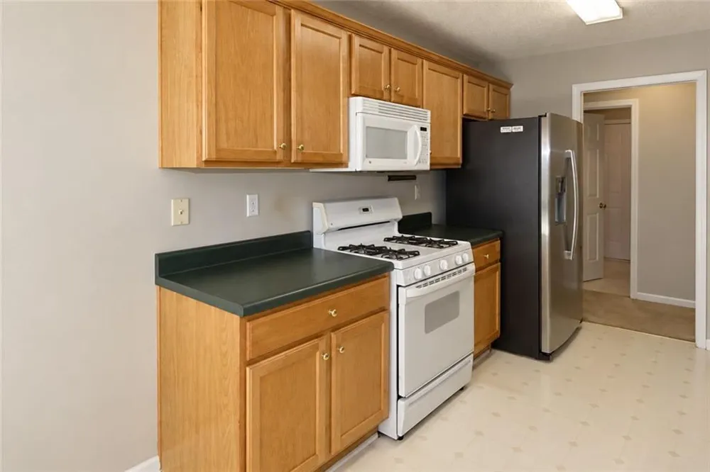 227 Westwind Drive Ball Ground, GA 30107
