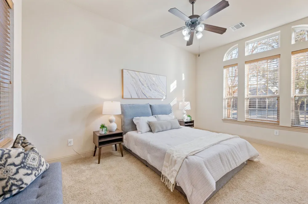 1010 Lost Valley Drive Euless, TX 76039