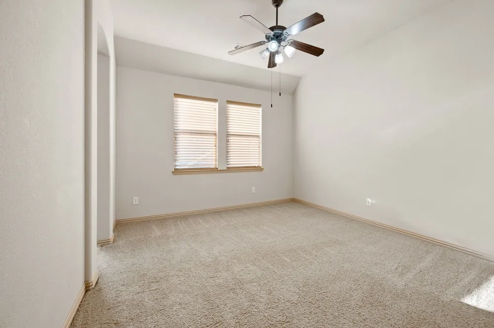 1010 Lost Valley Drive Euless, TX 76039
