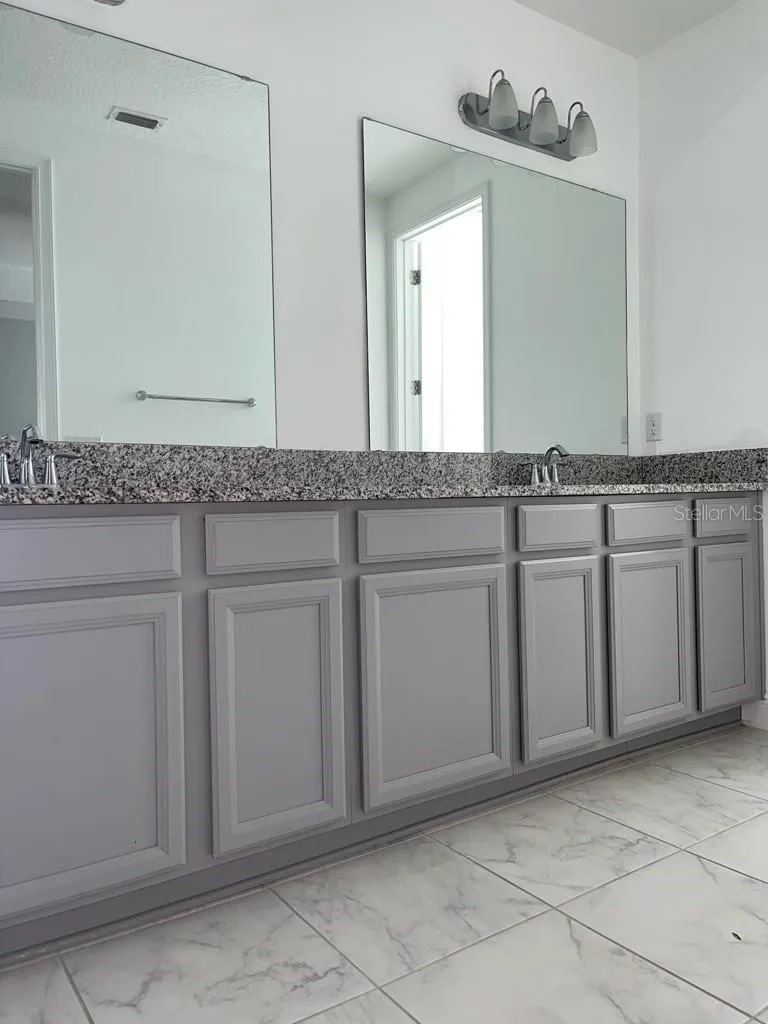 14284 SWANLEY STREET Orlando, FL 32832