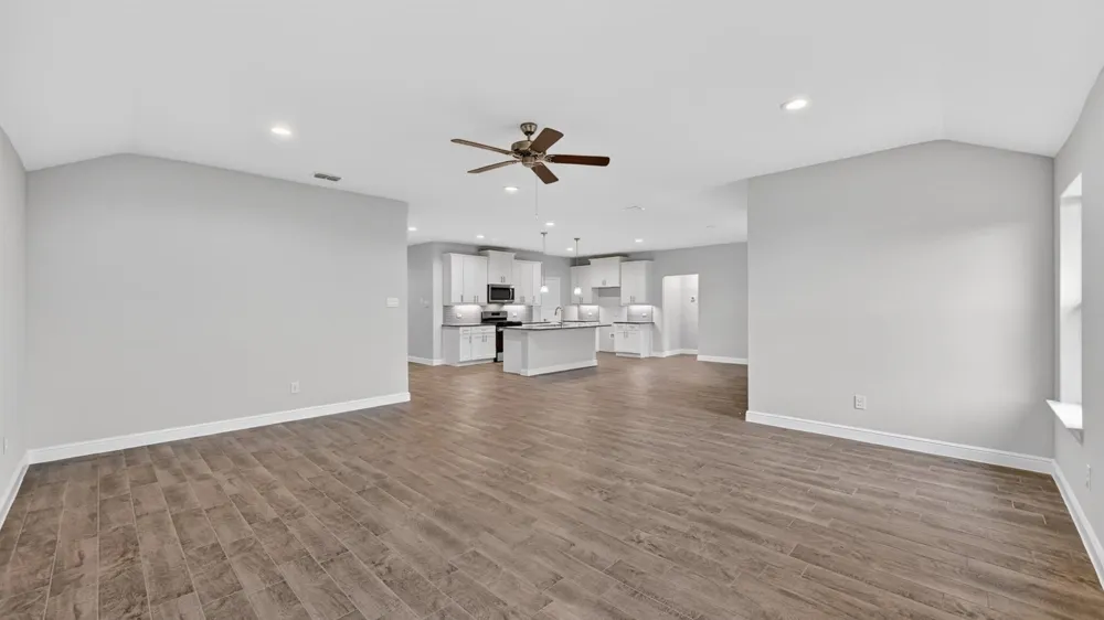 4213 CORNERSTONE CIRCLE Granbury, TX 76048