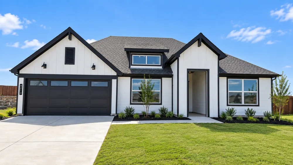 4213 CORNERSTONE CIRCLE Granbury, TX 76048