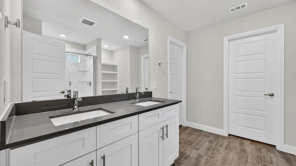 4213 CORNERSTONE CIRCLE Granbury, TX 76048