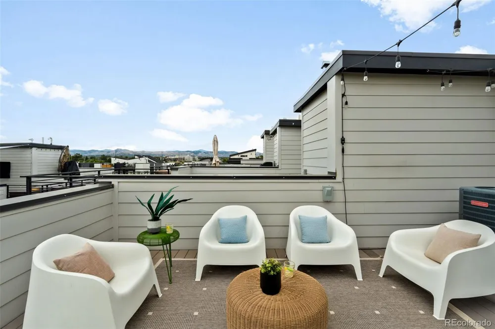 1286 Stuart Street Denver, CO 80204