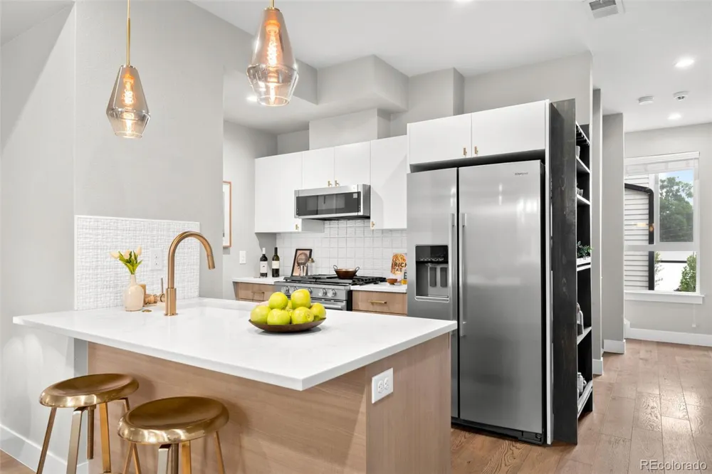 1286 Stuart Street Denver, CO 80204