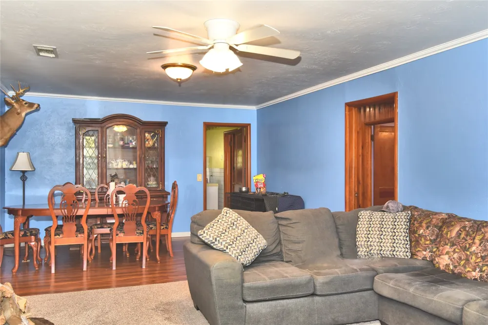 110 W 1st Street Oilton, OK 74052