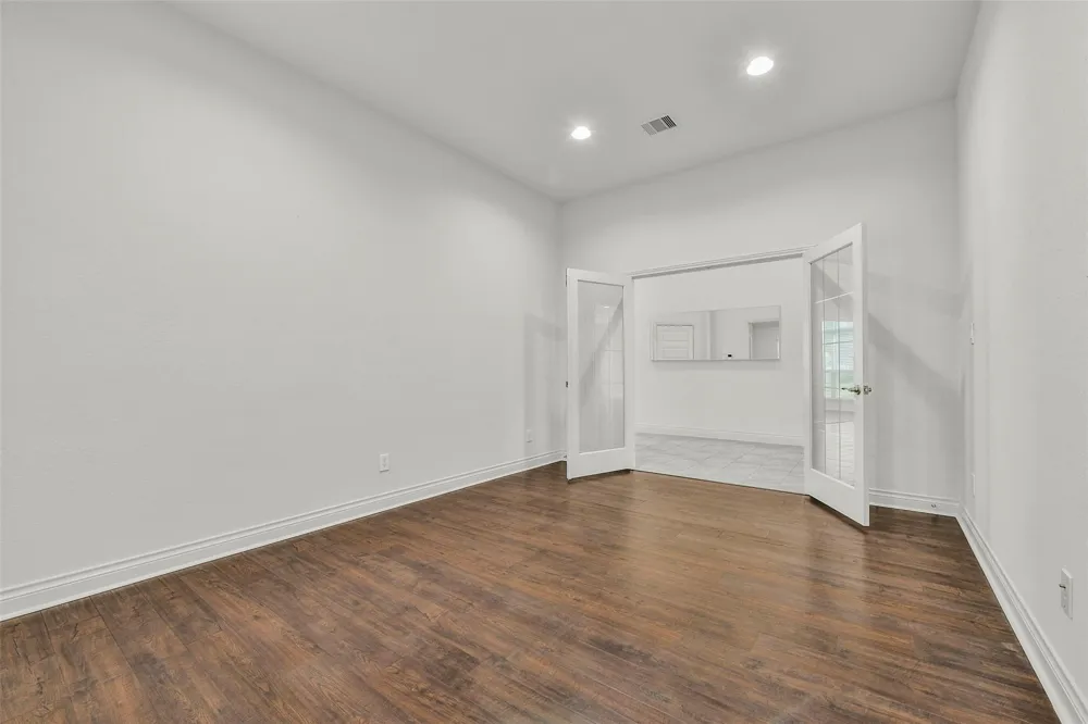 13615 Imperial Island Lane Pearland, TX 77584