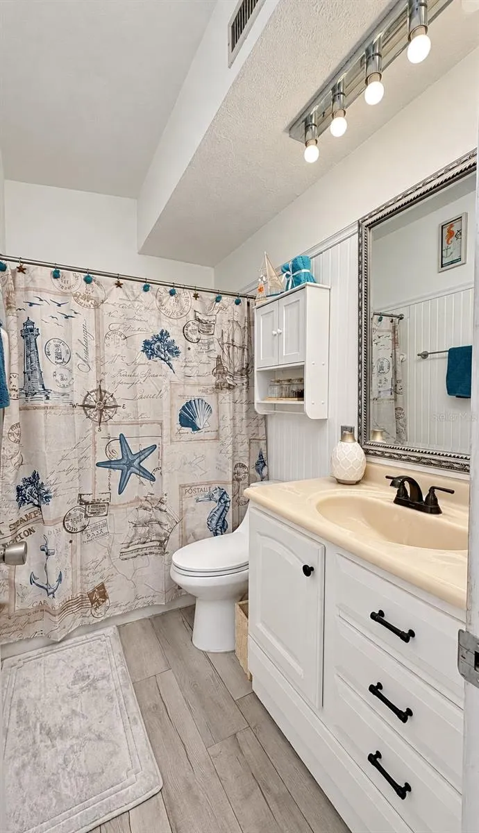 254 WERTZ DRIVE Largo, FL 33771