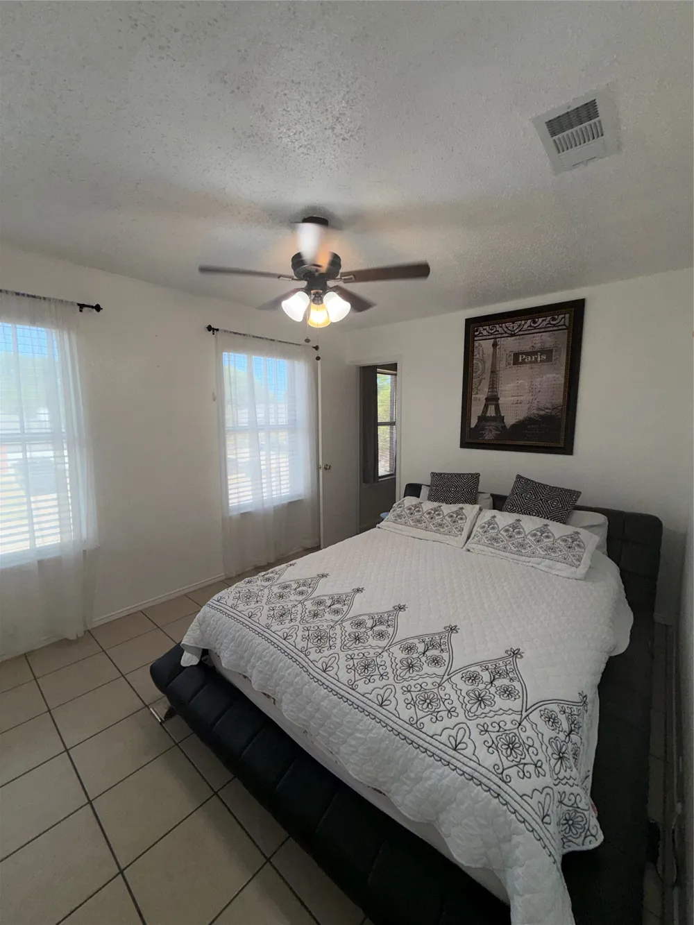 221 Pinecrest Seagoville, TX 75159